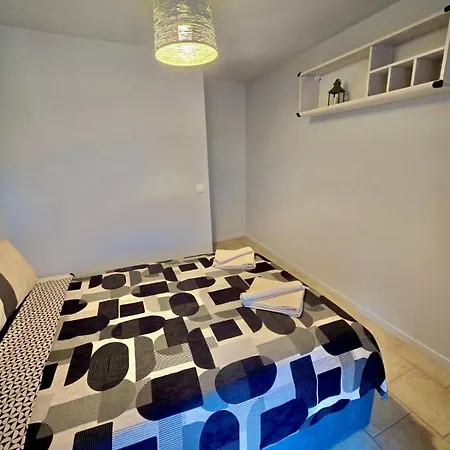 Daisy House Golden Area Ferienhaus